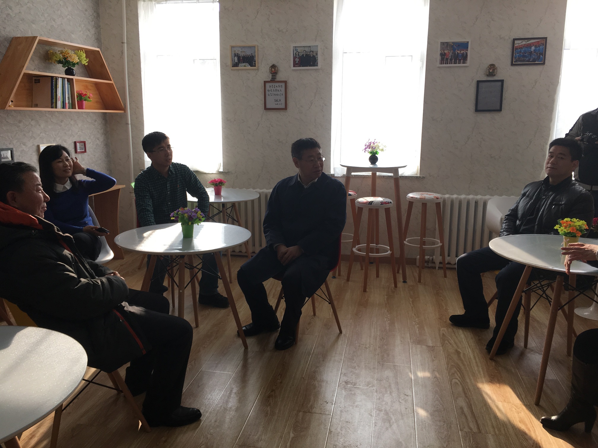 1449566403923140.jpg 06.jpg